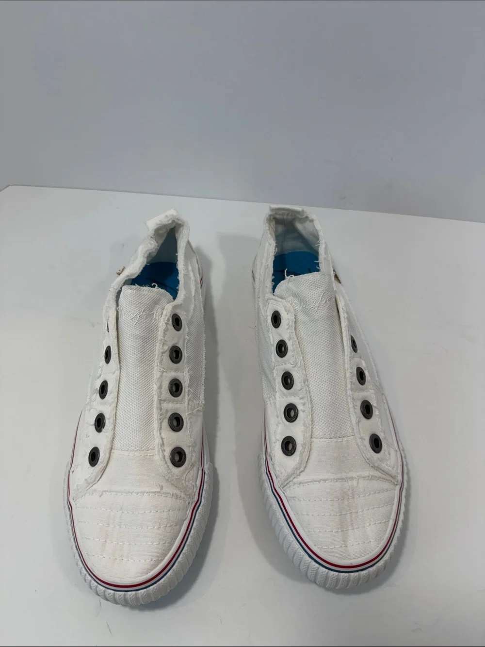 Blowfish White Slip-On Canvas Sneakers with Red & Blue Stripe